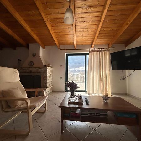 נפפקטוס Lena S Apartment מראה חיצוני תמונה